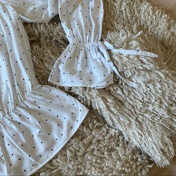 Bershka Polka dot Peplum top - Picture 4 of 5